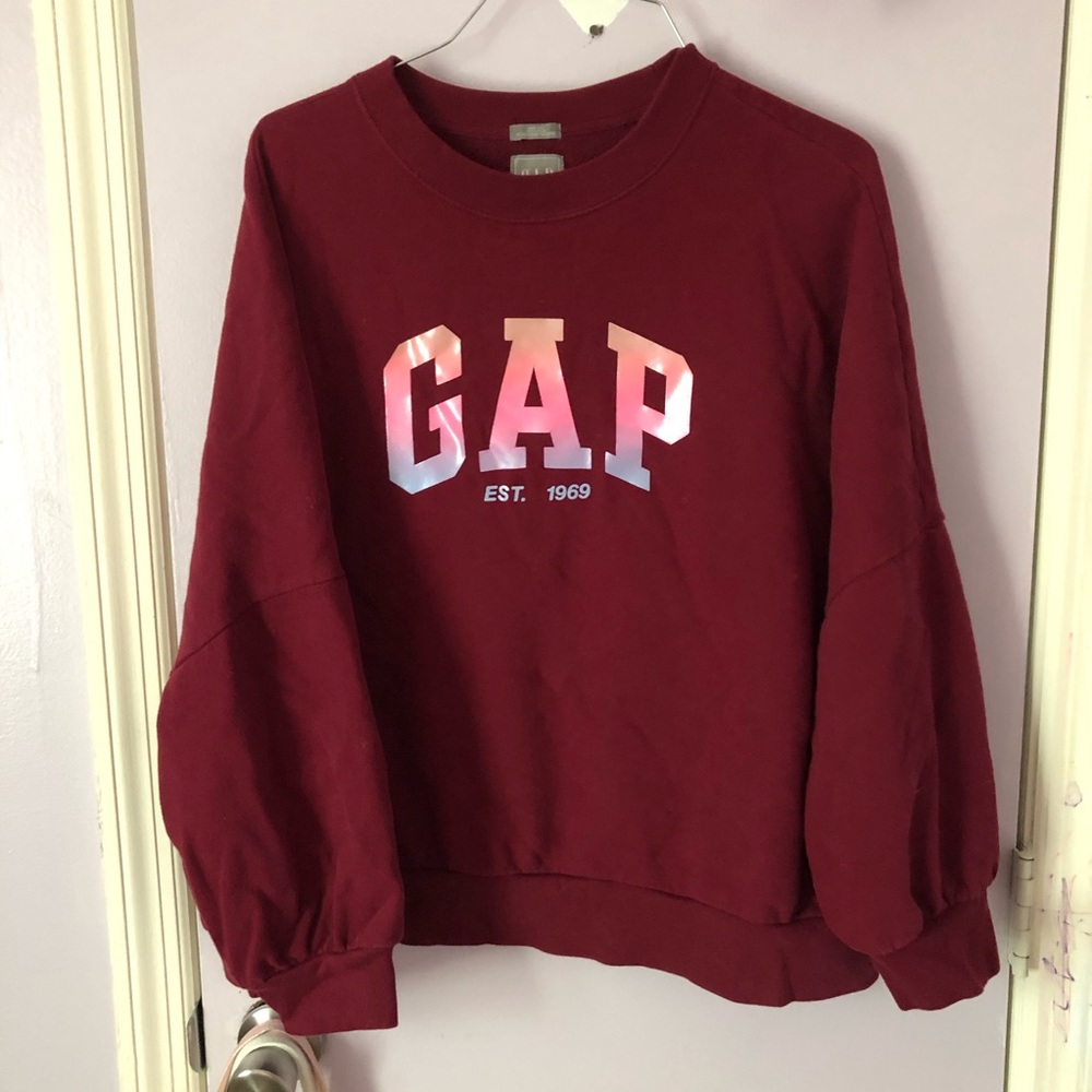 Gap crew sweater
